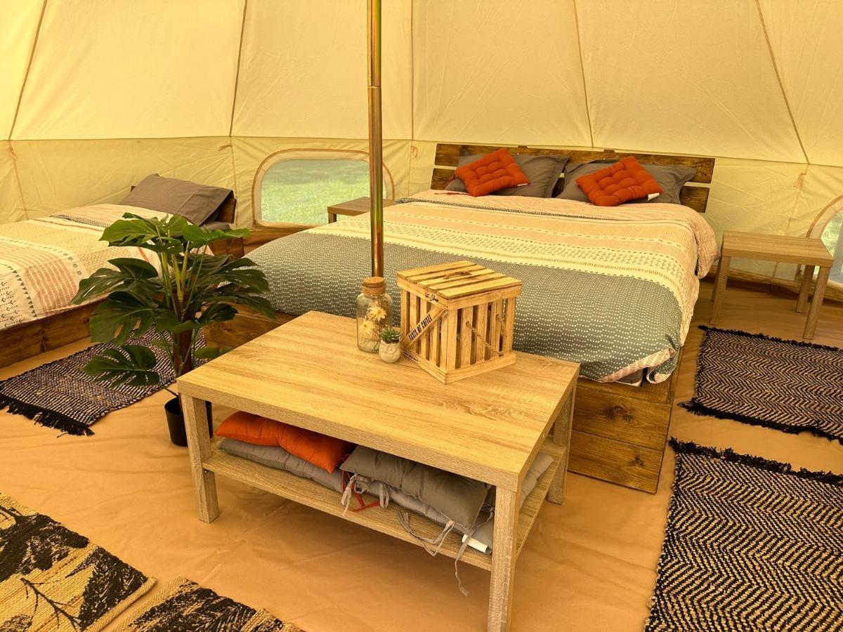La Petite Cachette Camping *